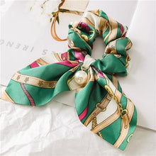 Load image into Gallery viewer, CRYSTAL- hair band - Nikolleta
