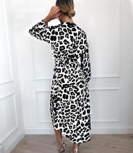 Load image into Gallery viewer, Taylor- evening dress - Nikolleta
