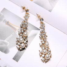 Load image into Gallery viewer, Trinity- earings - Nikolleta
